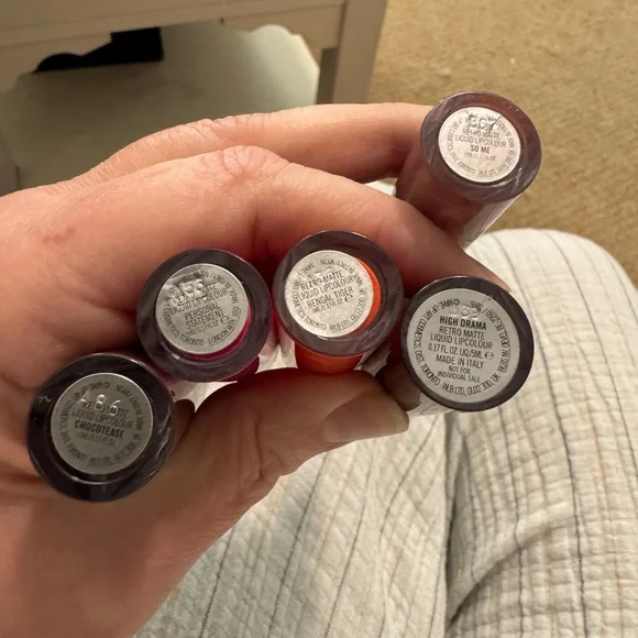 Mac Liquid Lipstick Bundle - Picture 8 of 12